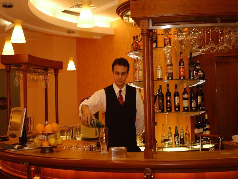 Hotel Celly Piteşti